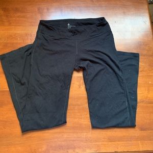 Gap fit black yoga pants